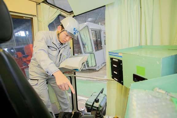 東京機械センター 元木 悠介