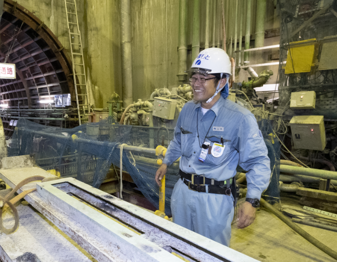 東京機械センター 土木営業部 山本 智裕